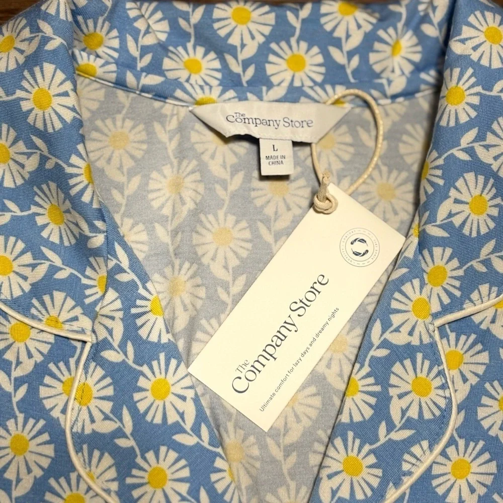 SKIMS Sky Blue Cotton Poplin Button Up Pajama Shirt L